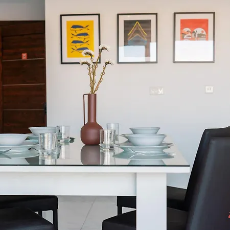 Apartment Seaside Magic From A Stunning St. Paul's Bay